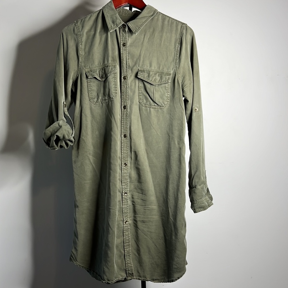 Sizes S - Picture 2 of 2